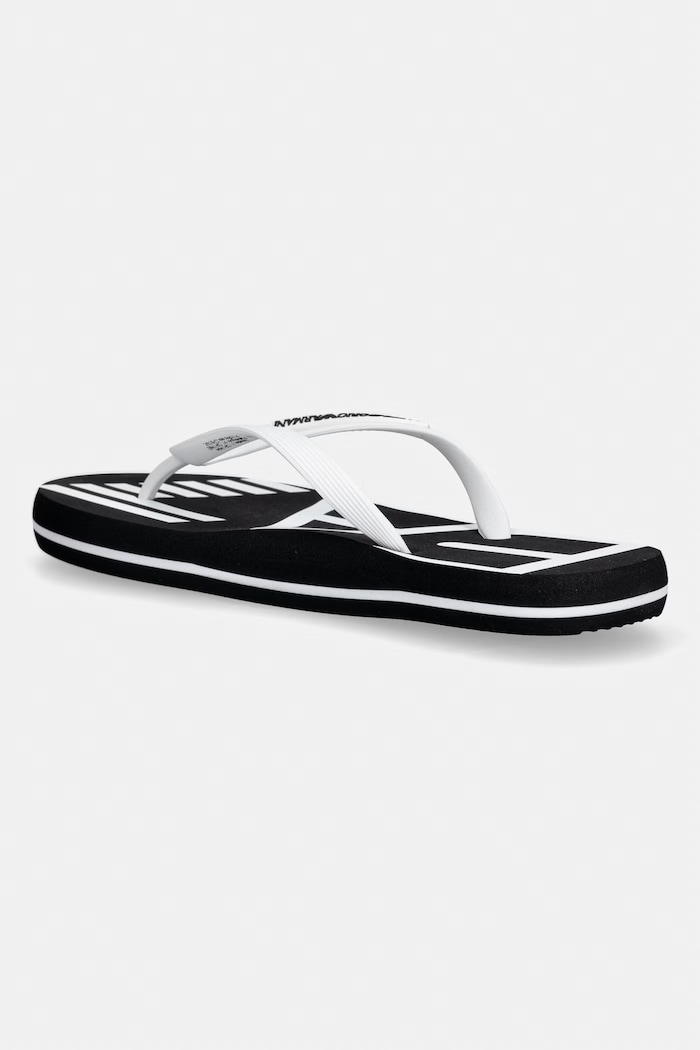 Обувки EA7 Emporio Armani джапанки AF22188.7X000659 черен