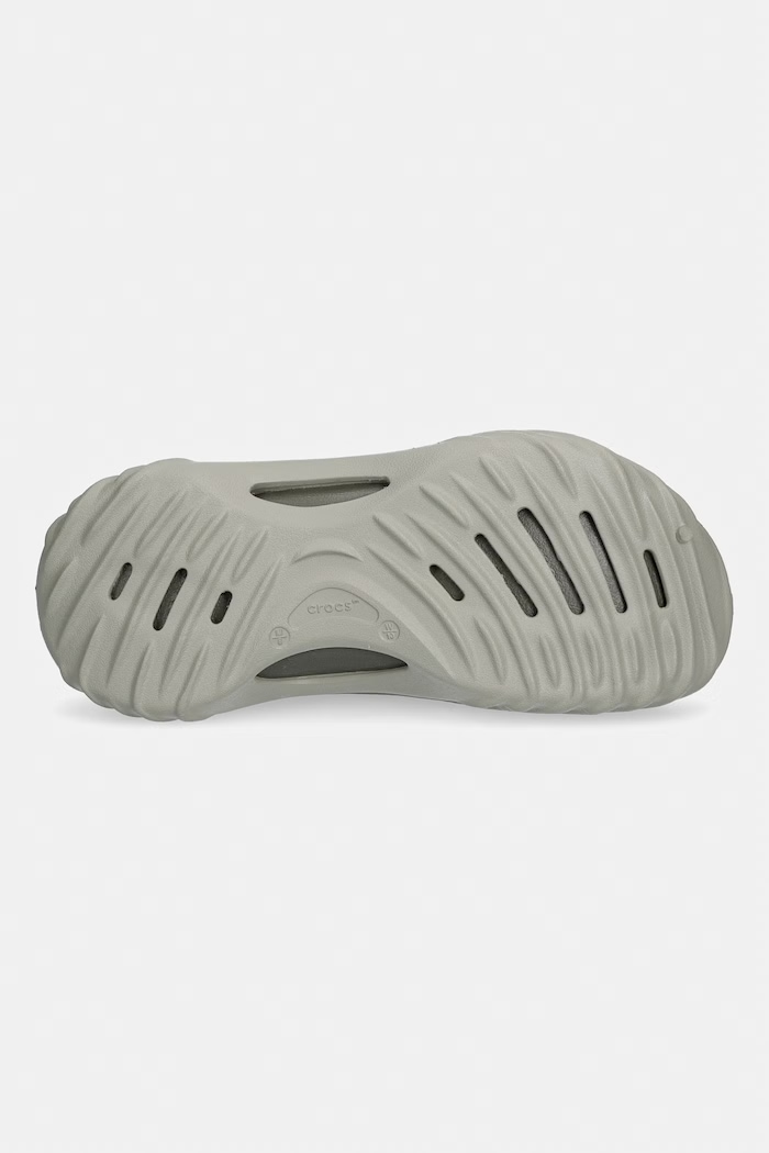 Crocs Echo Wave šľapky 210521.1LM sivá