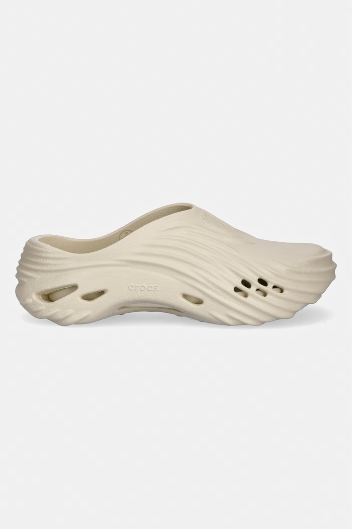 Σαγιονάρες Crocs Echo Wave 210521.2Y2 μπεζ SS26