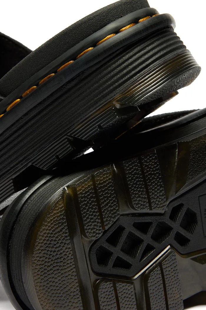 Dr. Martens шлёпанцы на платформе замшевые ZebZag Slide DM42409001