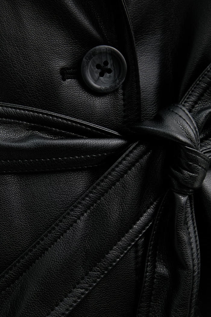 Kabát Guess BIANKA W6RL19.WJ590 černá