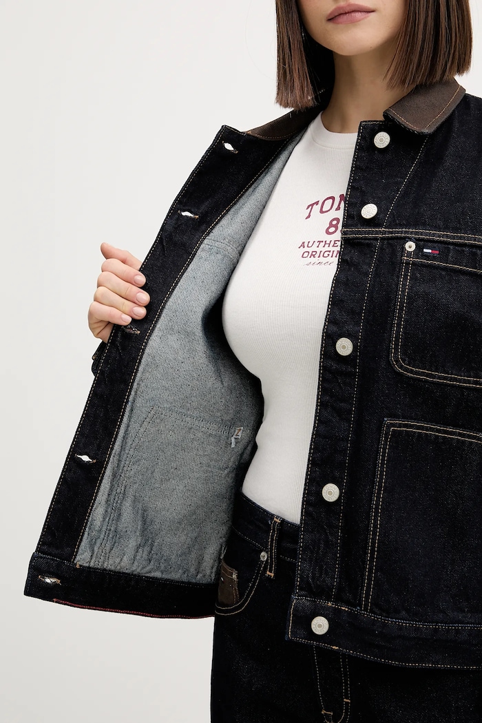 Traper jakna Tommy Jeans DW0DW21981
