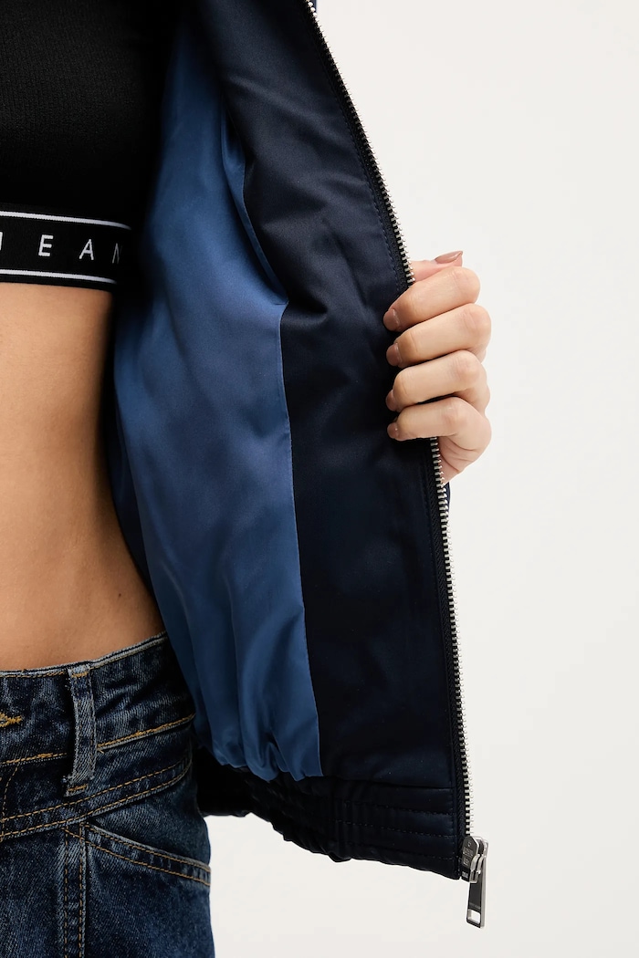 Tommy Jeans bomber dzseki DW0DW22044