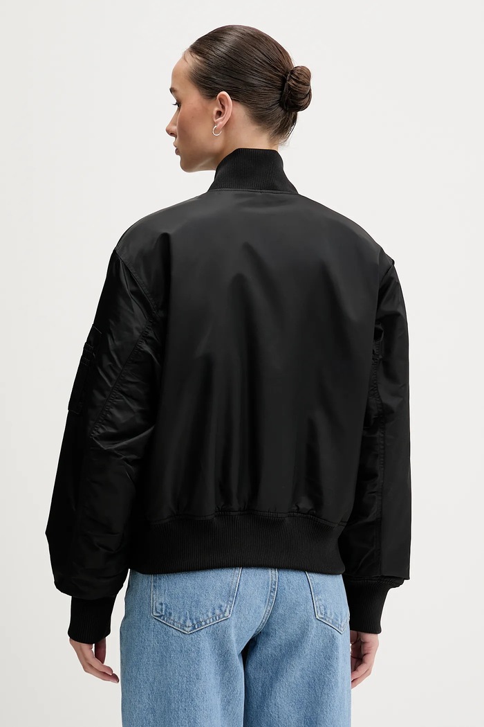 Ruházat Tommy Jeans bomber dzseki DW0DW22046 fekete