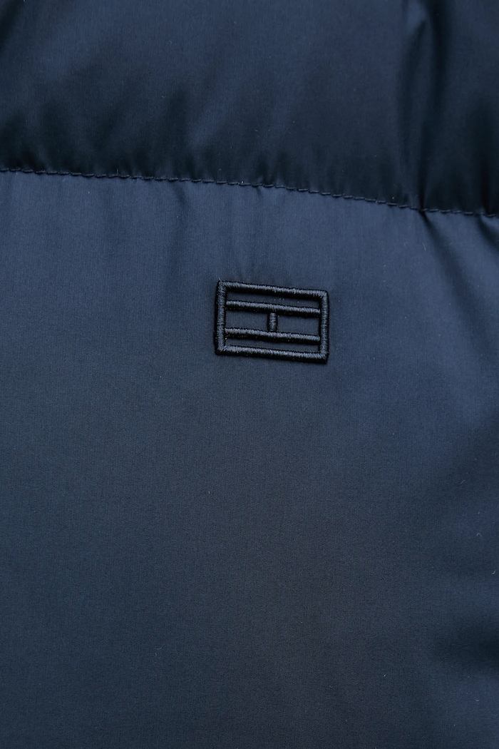 Tommy Hilfiger pehelydzseki WW0WW47745 sötétkék
