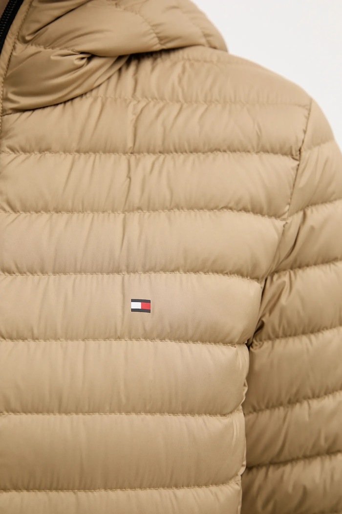 Tommy Hilfiger kifordítható sportdzseki WW0WW47754