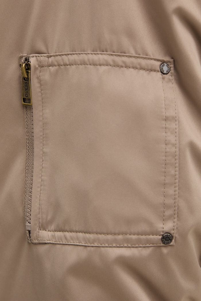 Bomber bunda Guess LORRAINE W6RL26.WJ662 béžová