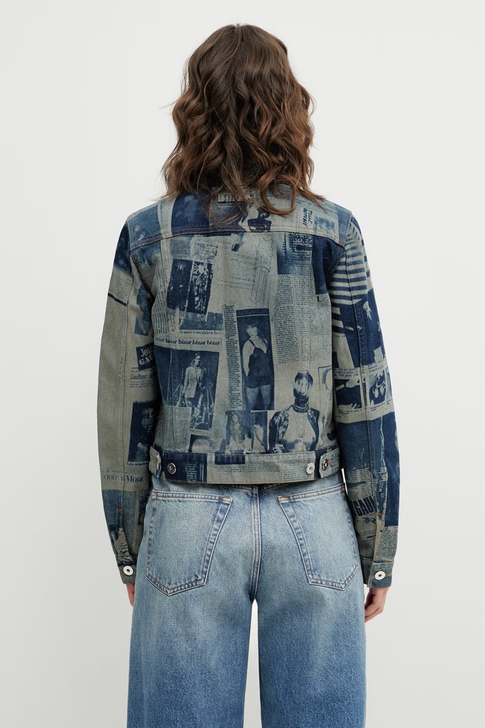Abbigliamento Jean Paul GAULTIER giacca di jeans Newspaper Print 26.01.W.JA033.D027 blu