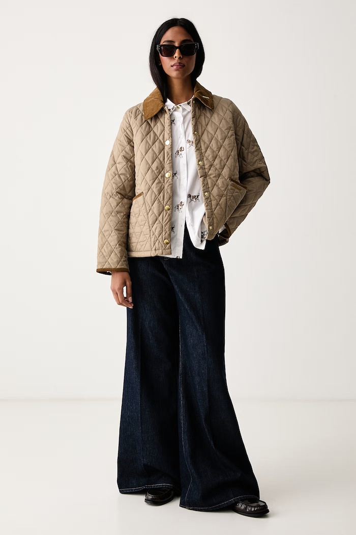 Barbour Geacă petrecută pentru femei Liddesdale LQU1851 bej SS26