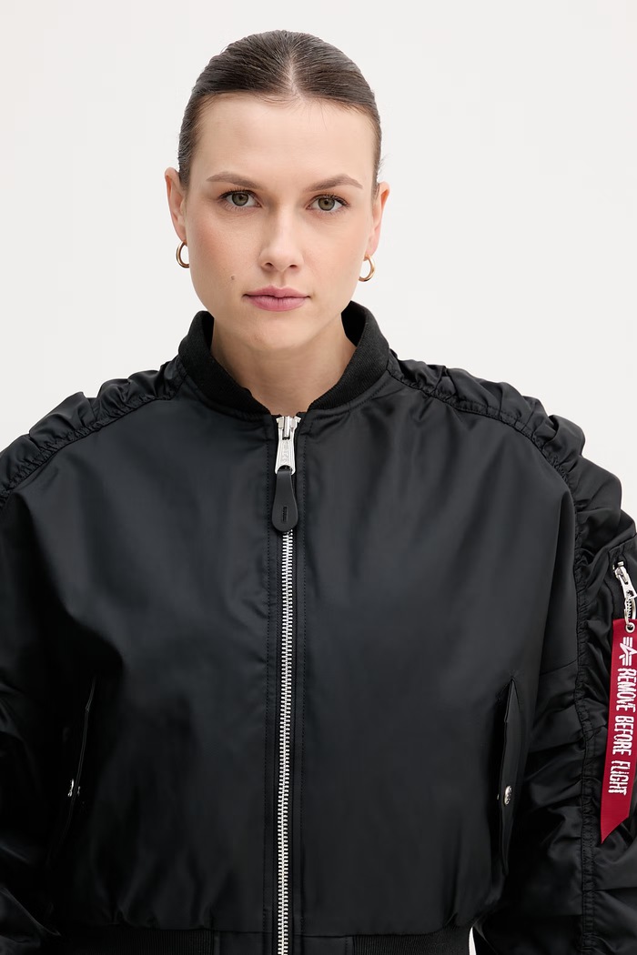 Jakna Alpha Industries Short Hooded Bomber Light W 266000 črna