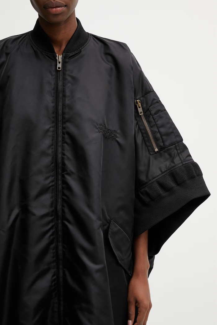 MM6 Maison Margiela giacca oversize da donna S52AM0345.S53984.900 nero