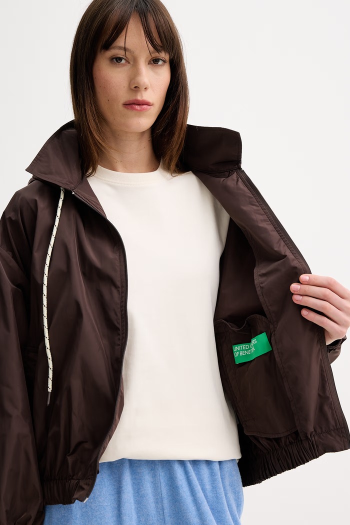 United Colors of Benetton μπουφάν γυναικείο 22W9DN09N
