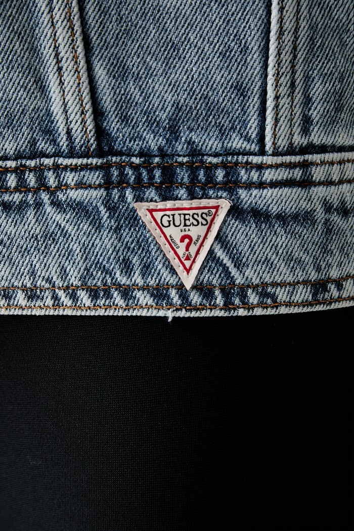Guess kurtka jeansowa damska MARILYN MONROE W6YN16.D2314