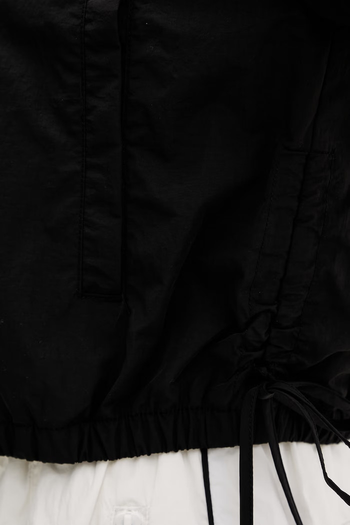 Tommy Jeans kurtka przejściowa damska DW0DW22325 czarny
