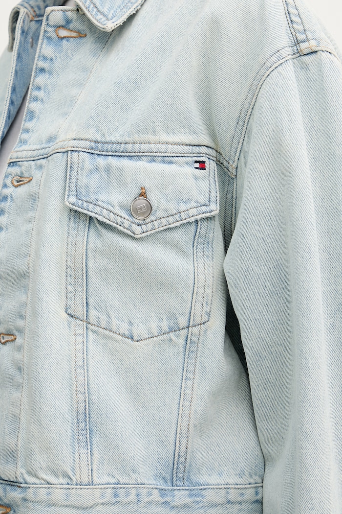 Tommy Hilfiger krátka bunda dámska rifľová WW0WW49572 modrá