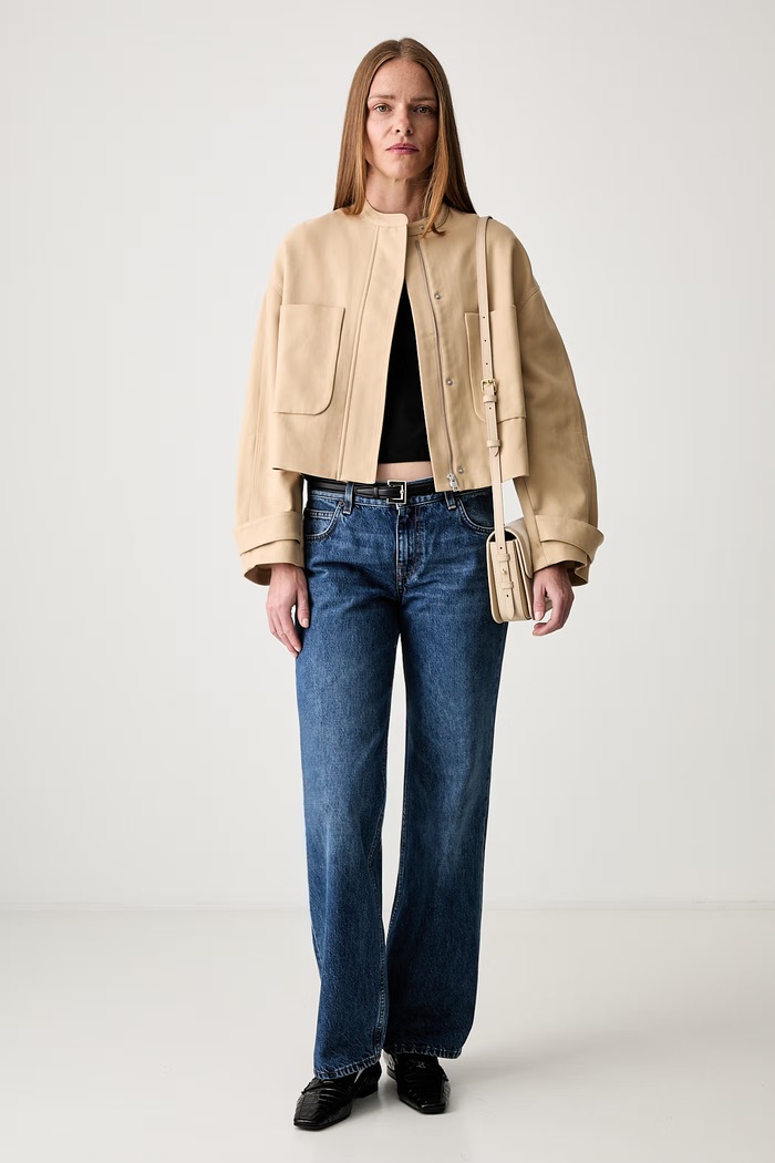 Maison Kitsuné kratka jakna za žene od pamuka QW02106WW9093