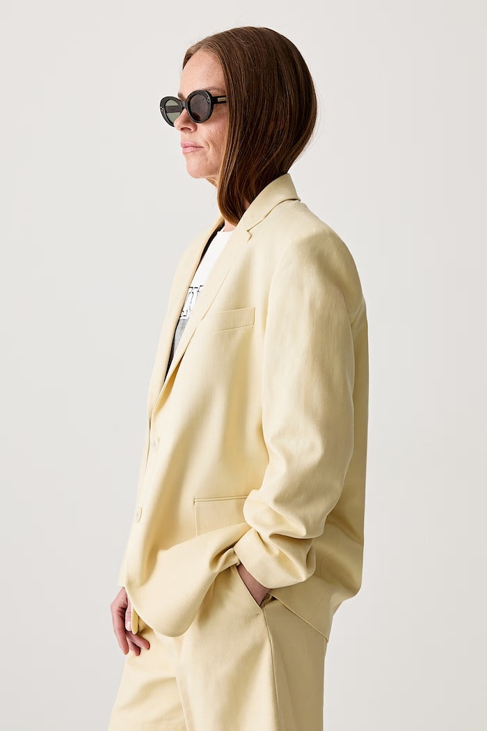 Anine Bing QUINN BLAZER - BUTTER YELLOW jednoredni sako s viskozom za žene zlatna A.01.12159.CRM02