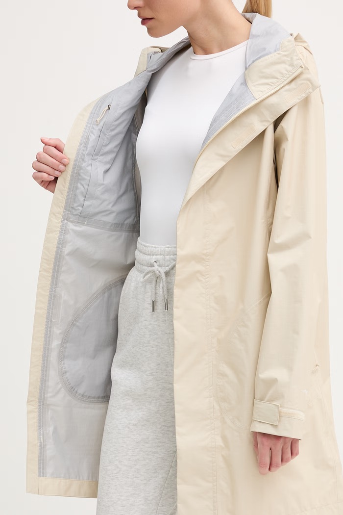 The North Face непромокаемо яке дамско PACKABLE SHELL NF0A8GCADOM1