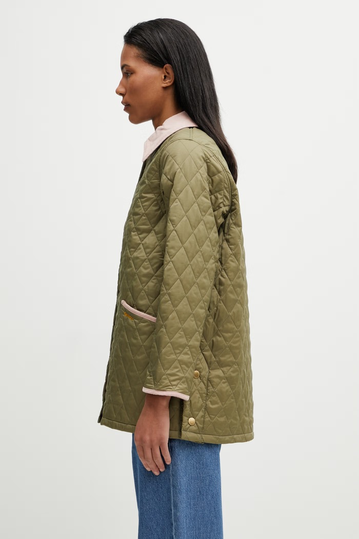 Barbour LQU1852GN14 transitional jacket Women's LQU1852GN14 green SS26