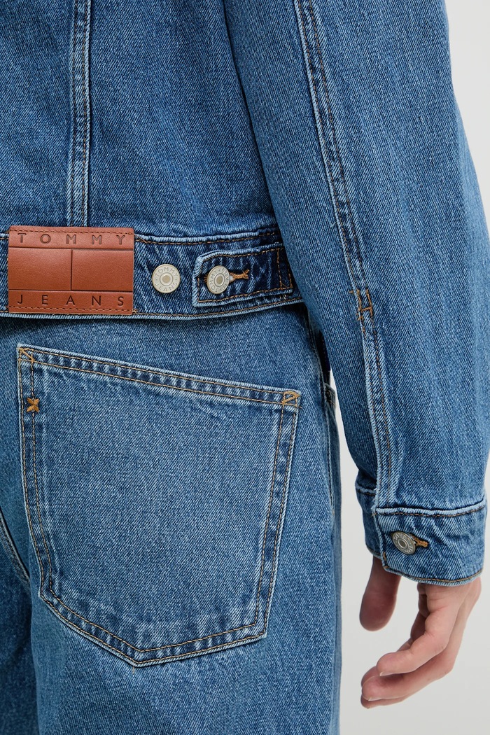 Tommy Jeans farmerdzseki DM0DM22635 kék