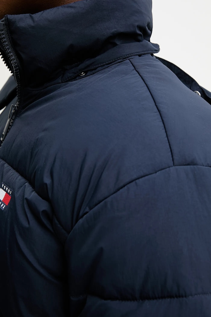 Tommy Jeans rövid kabát DM0DM22730 sötétkék