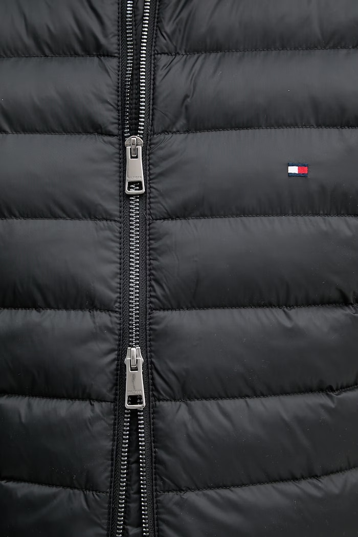 Tommy Hilfiger vestă bărbătească MW0MW41441 negru