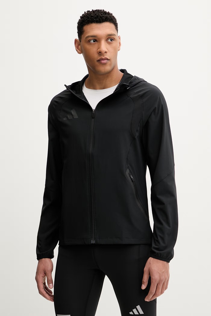 Спортно яке adidas Performance The Tiro Travel уголемена черен JM5539