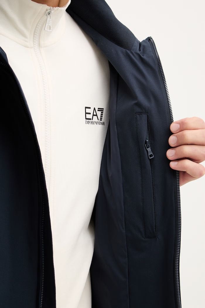 Куртка EA7 Emporio Armani AF21228.7M002279