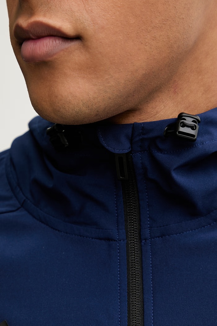 Tréningová bunda adidas Performance tmavomodrá KD3334