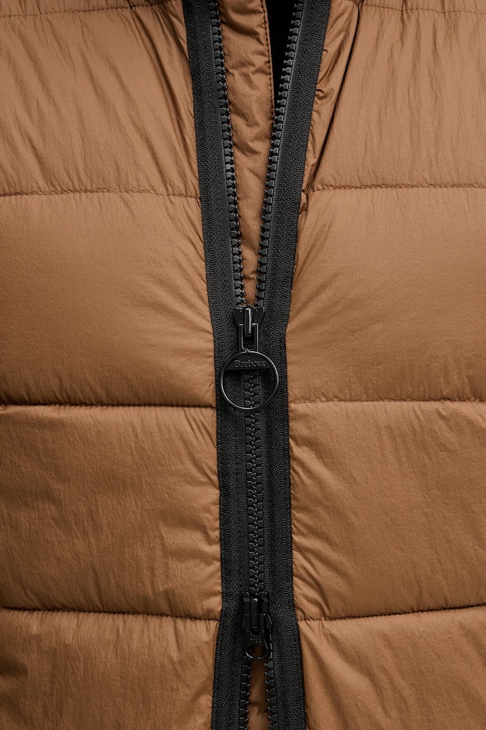 Vesta Barbour MGI0307 hnědá