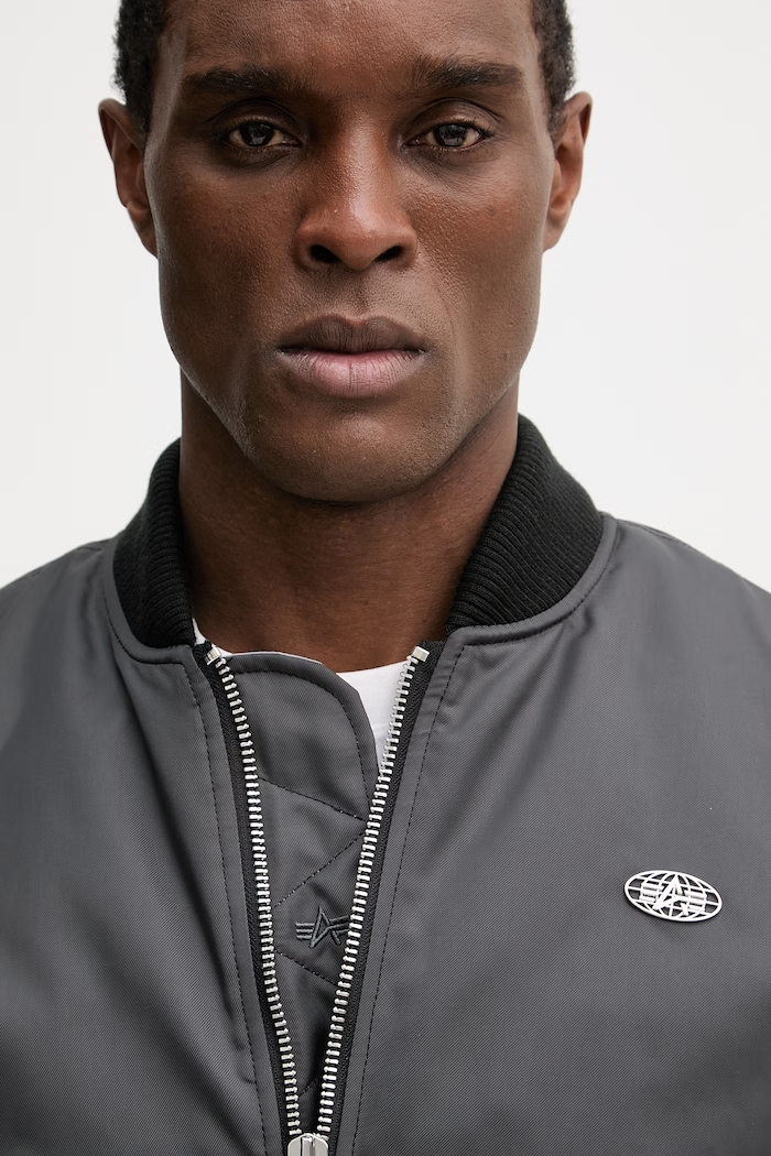 Alpha Industries geacă bomber World Logo MA-1 gri 266102