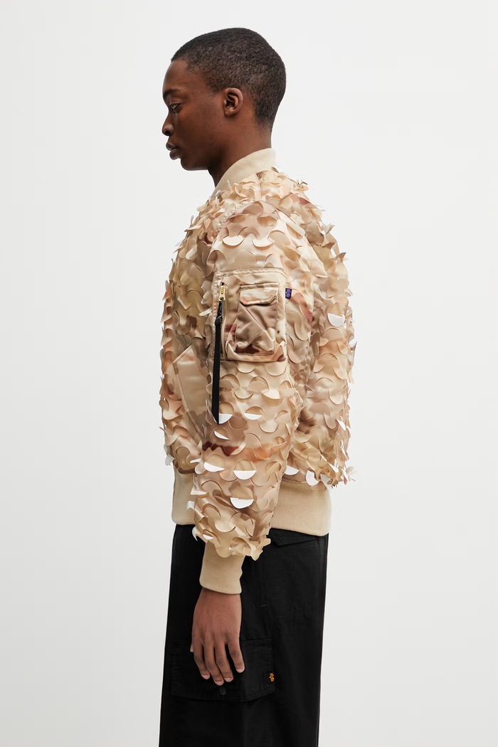 Alpha Industries MA-1 ULCANS bomberka męska 756123 beżowy SS26