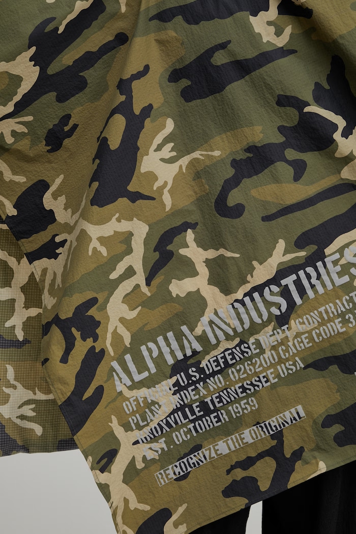 Alpha Industries Packable Rain Cape kurtka przeciwdeszczowa męska zielony 266117