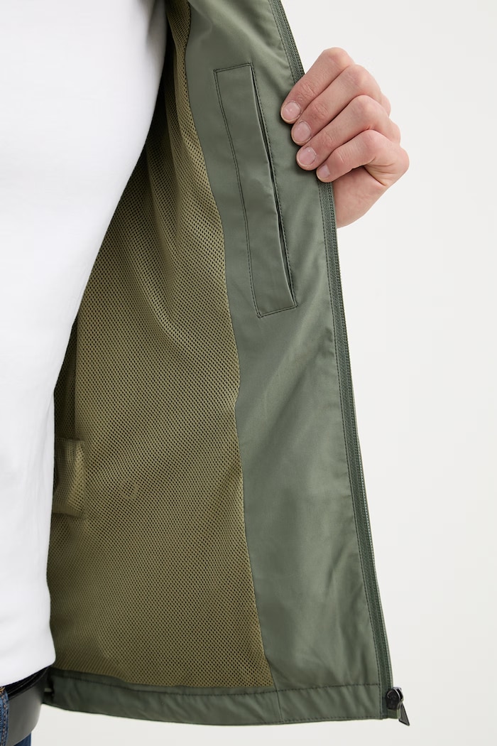 Trussardi krátká bunda pánská R026M000050N