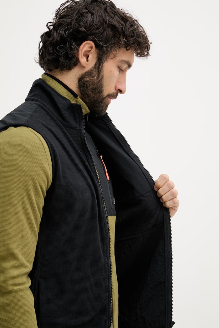 United Colors of Benetton αμάνικο ανδρικό φλις 3I4AU500Y