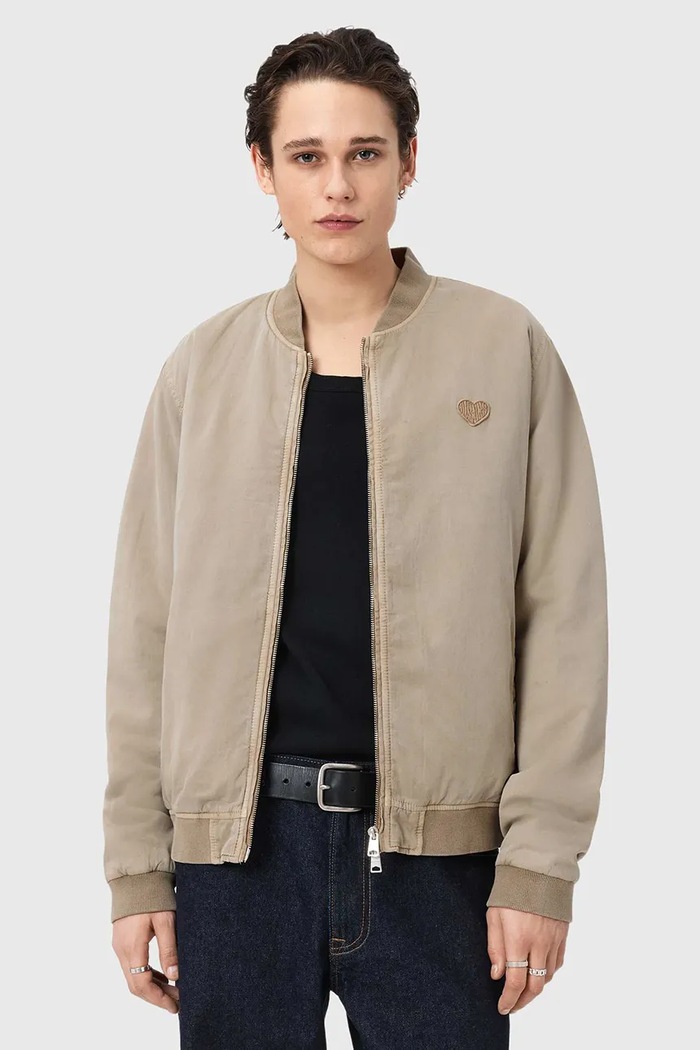 AllSaints bunda bomber pánska bavlnená FORRES hnedá M057OD