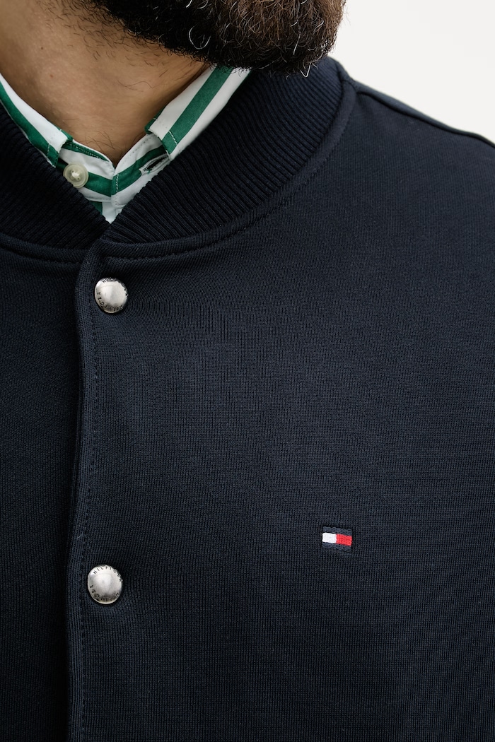 Tommy Hilfiger bunda bomber pánska bavlnená MW0MW42470 tmavomodrá