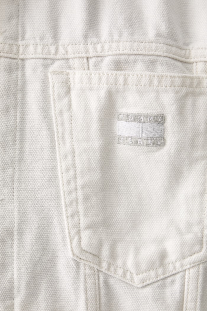 Tommy Jeans kurtka jeansowa męska bawełniana DM0DM22267 biały