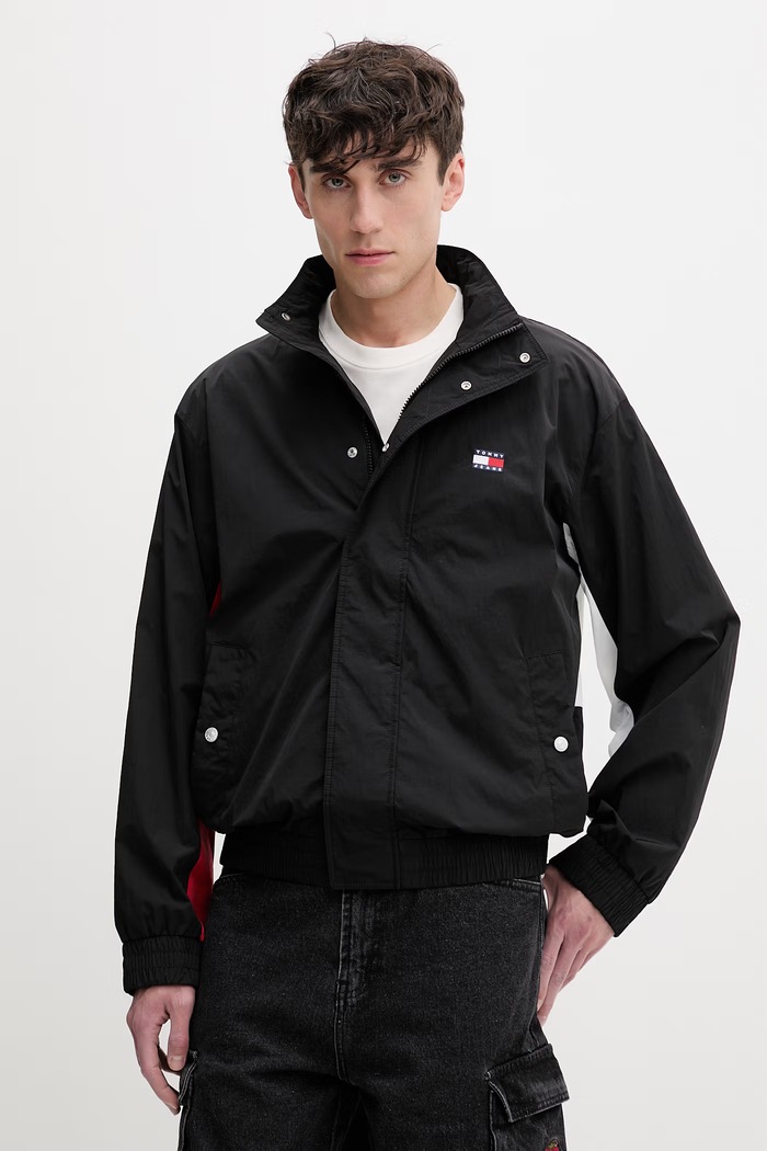 Oblečenie Tommy Jeans prechodná bunda dámska DM0DM22738 čierna