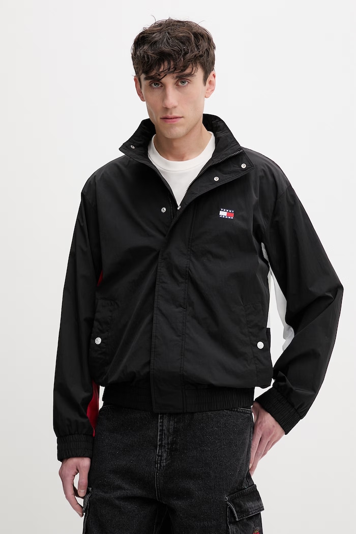 Oblečenie Tommy Jeans prechodná bunda dámska DM0DM22738 čierna