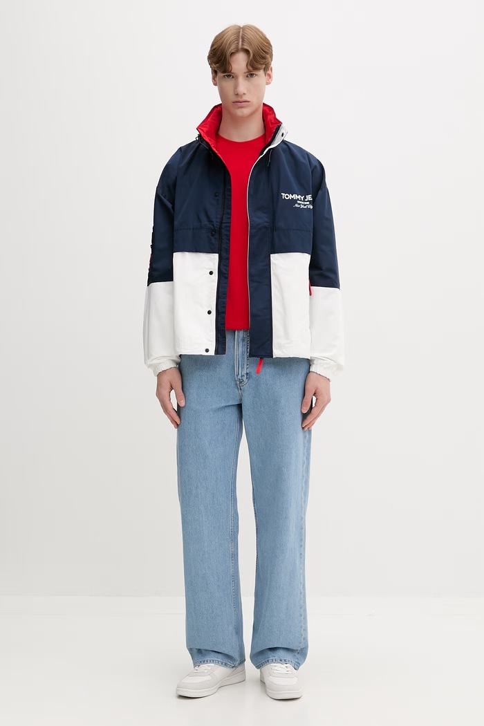 Tommy Jeans prechodná bunda pánska DM0DM22739 tmavomodrá SS26