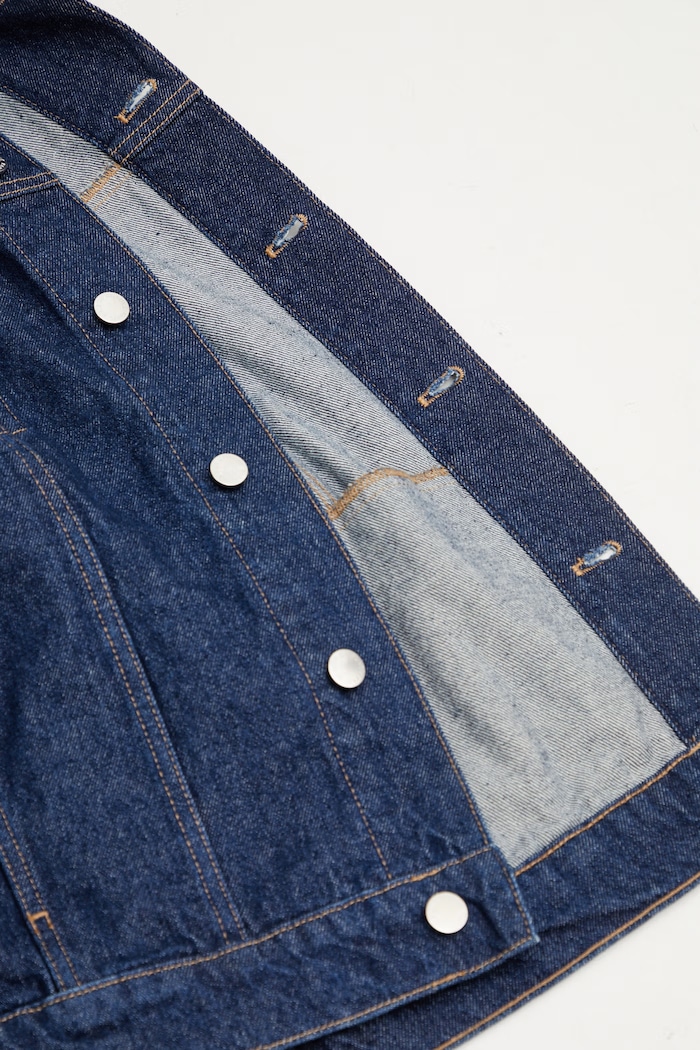 Maison Kitsuné Trucker džínová bunda pánská QM02101WD4026 námořnická modř