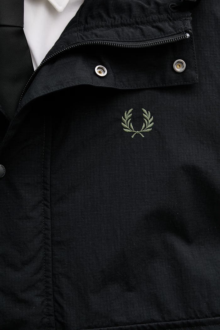 Fred Perry moška jakna J2323 črna