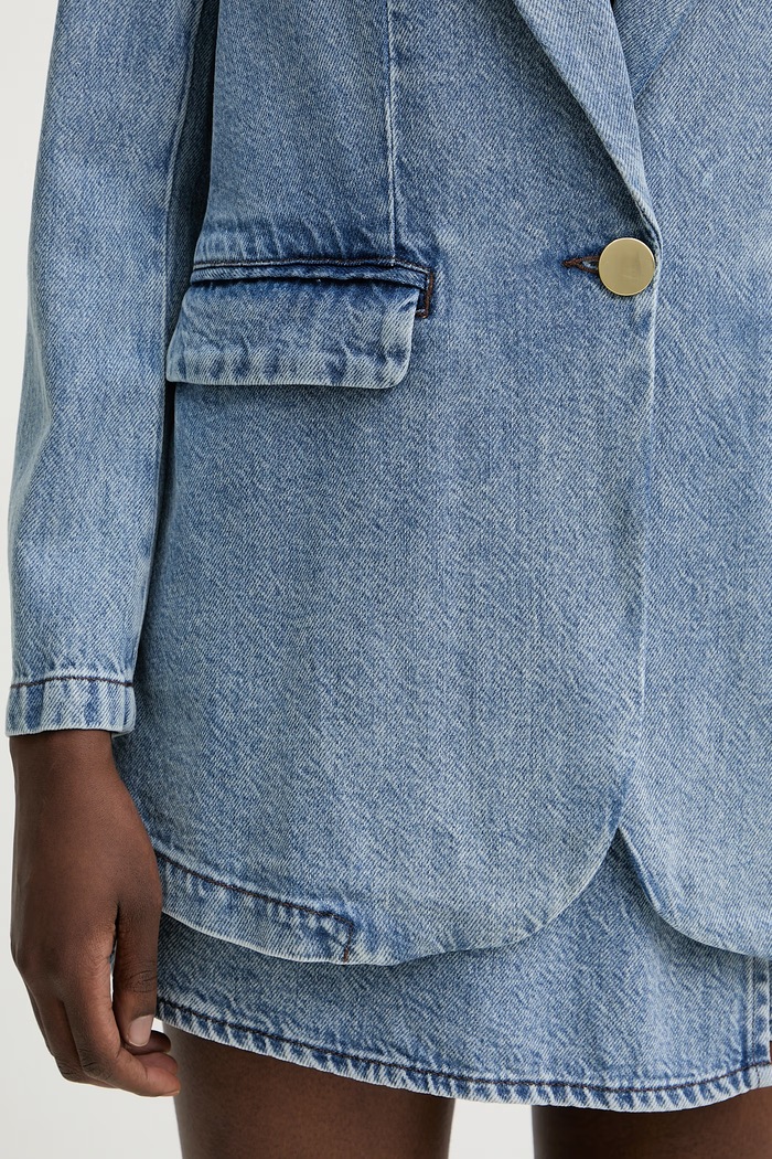 Armani Exchange sacou cu un singur rând de nasturi pentru femei, din denim XW002262.AF21338 albastru