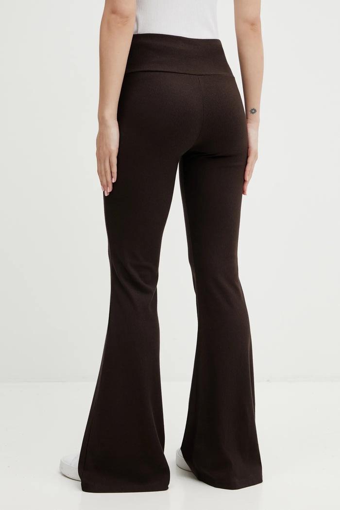 Odzież adidas Originals legginsy Essentials KD3849 brązowy