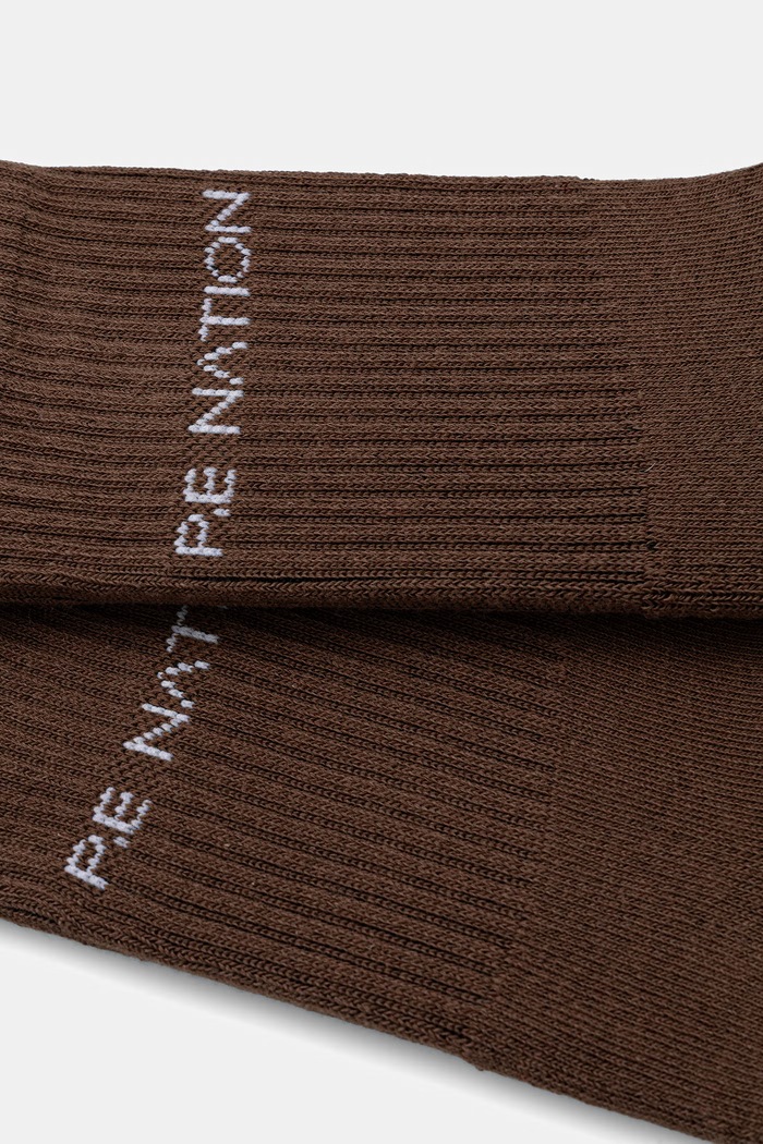 P.E Nation skarpety damskie z bawełną Signature 261A084 brązowy SS26