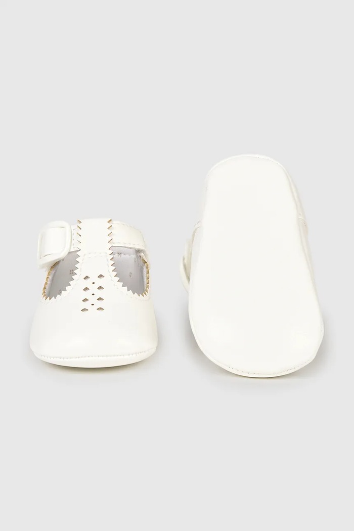 Chłopiec Mayoral Newborn buty niemowlęce 9082.1J.Newborn.PPY2 biały