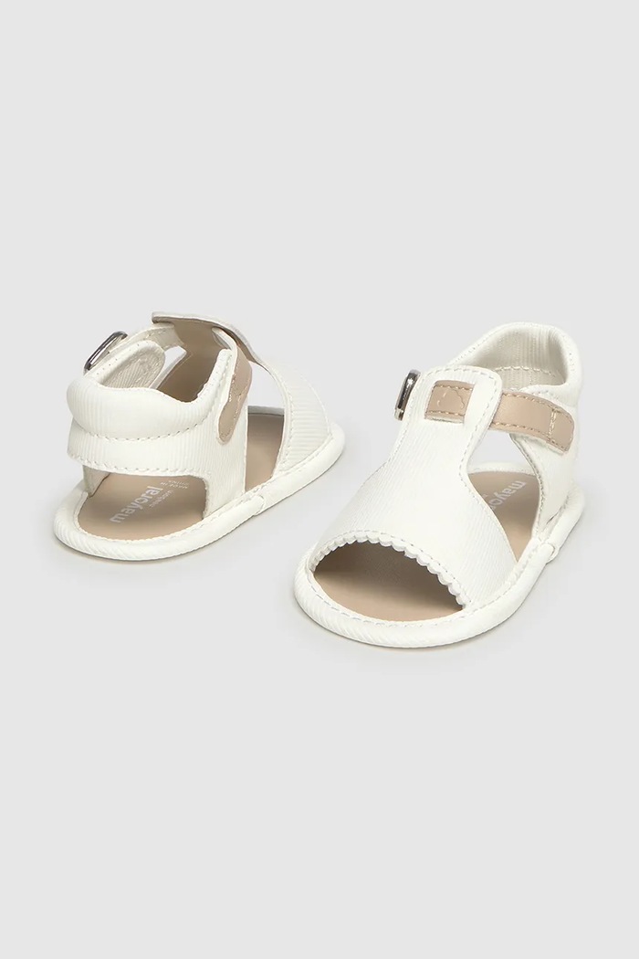 Черевики для немовля Mayoral Newborn 9084.1L.Newborn.PPY2 бежевий SS26