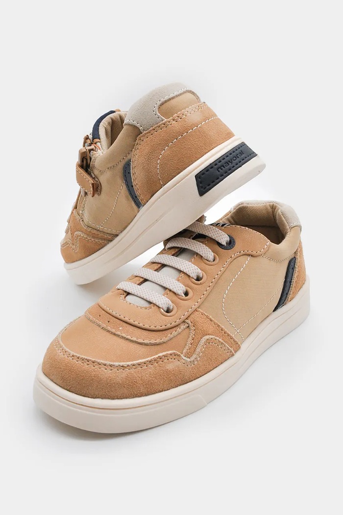 Παιδικά sneakers Mayoral υφασμάτινο καφέ 43761.68A.Kids.PPY2