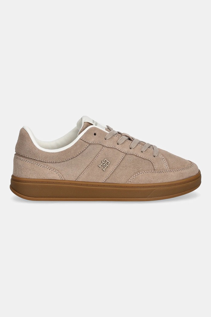 Велурени маратонки Tommy Hilfiger TH HERITAGE COURT SNEAKER SUEDE FW0FW09266 бежов SS26
